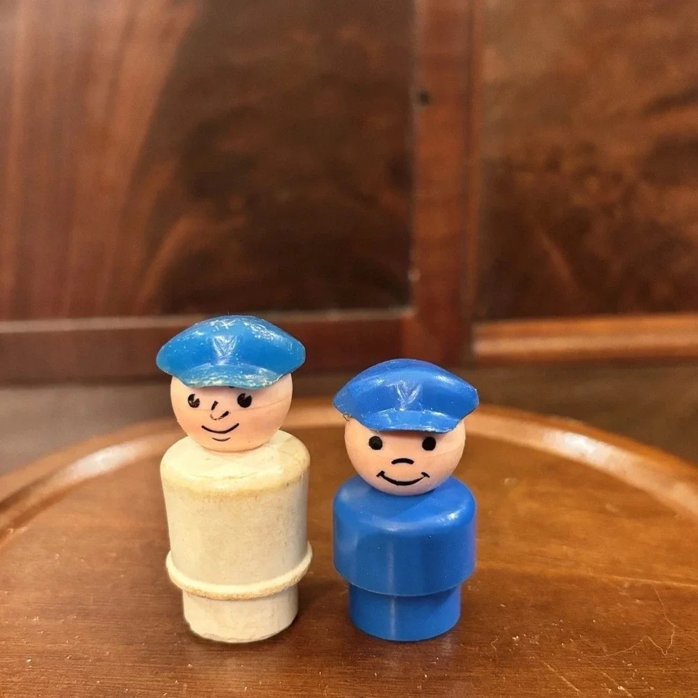 Vintage Little People Fisher Price Blue Drivers Figures Lot of 2 Toy People